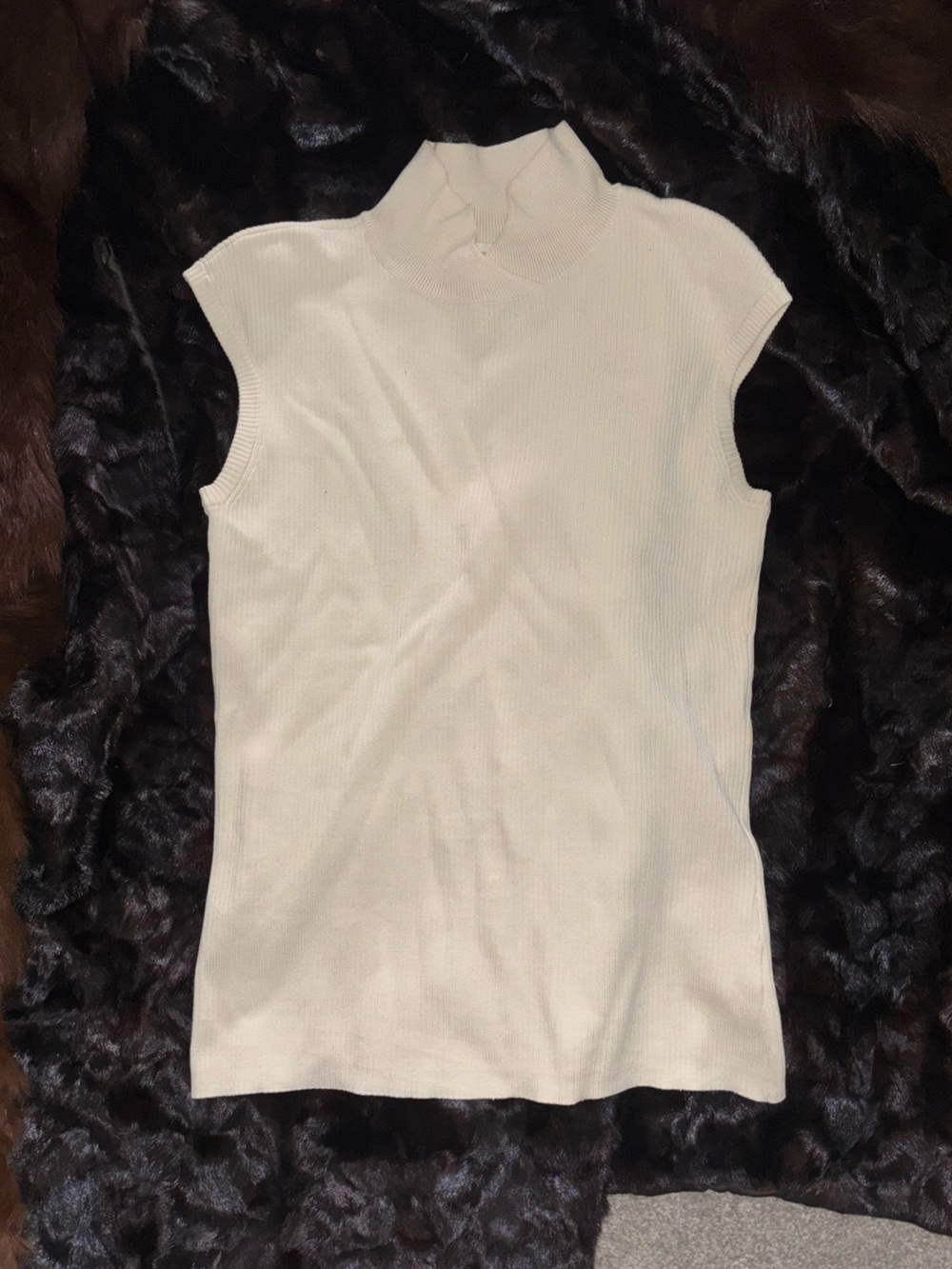 75% Silk-Size XS-Coldwater Creek Tank- Cream Ribbed Top